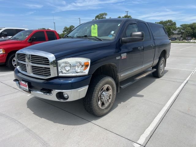Used 2009 Blue Dodge SLT image 1