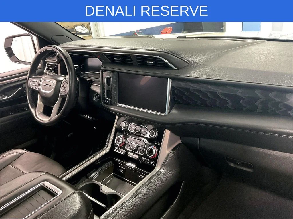 Used 2024 White GMC Denali image 14