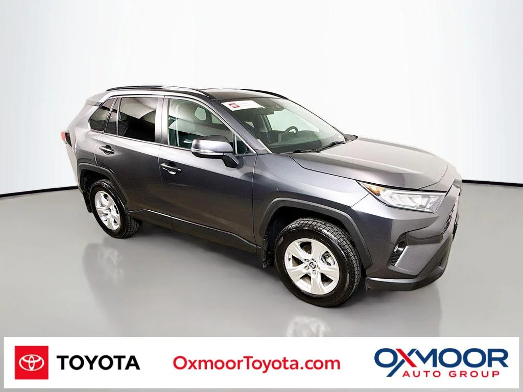 Used 2021 Magnetic Gray Metallic Toyota XLE image 1