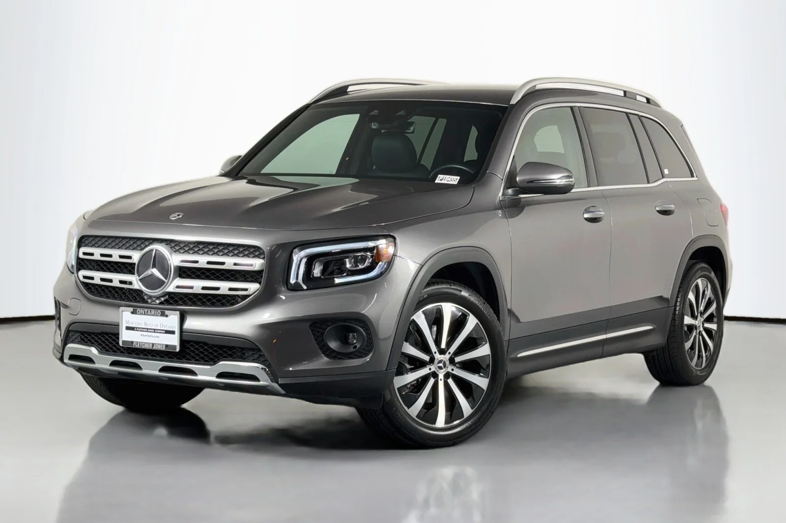 Used 2022 Mountain Grey Metallic Mercedes-Benz 250 image 1