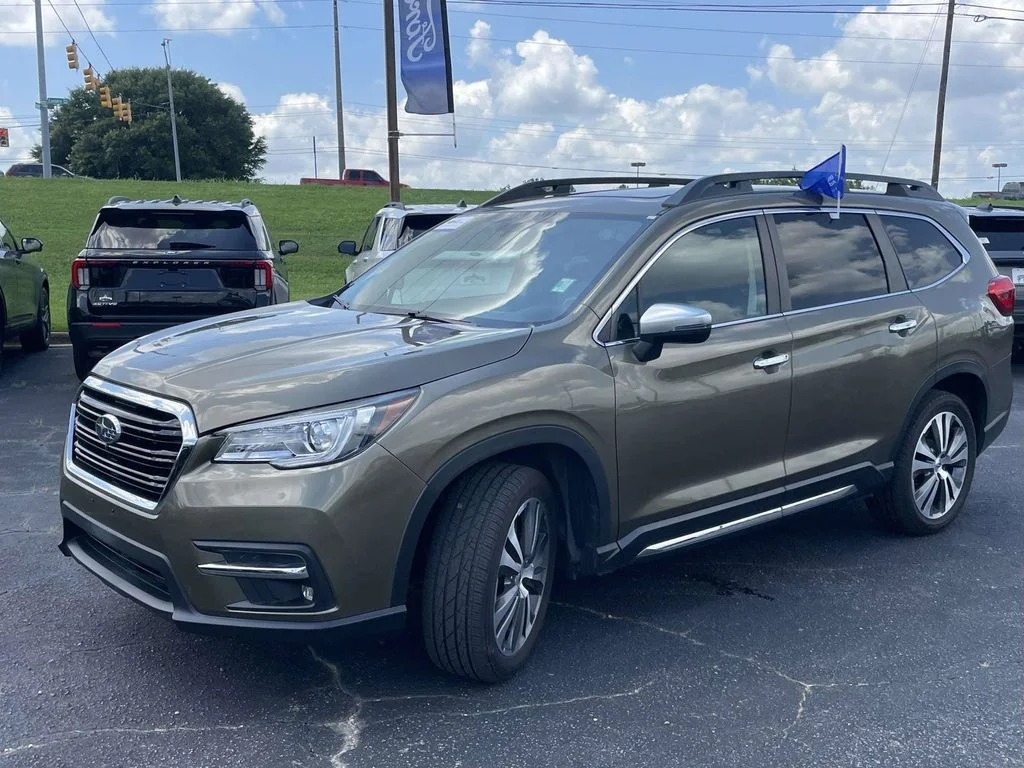 Used 2022 Brown Subaru Touring image 7
