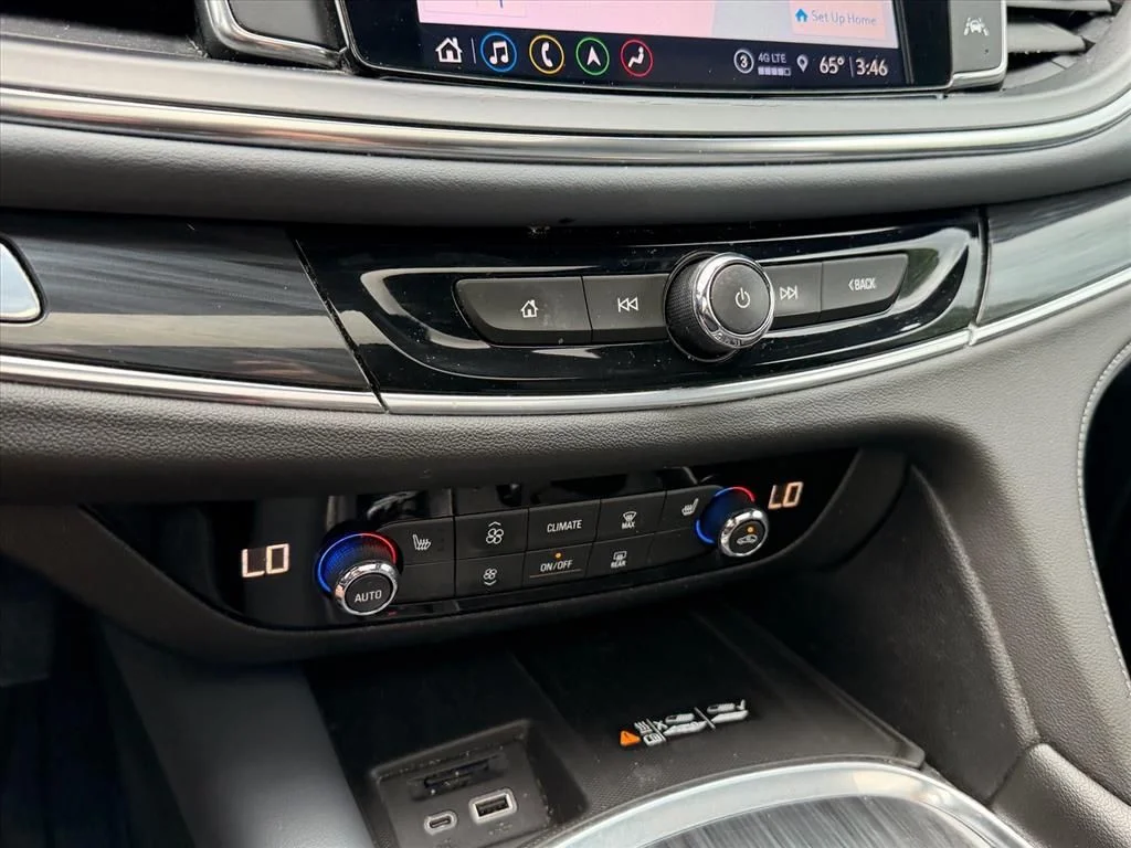 Used 2022 Blue Buick Essence image 26