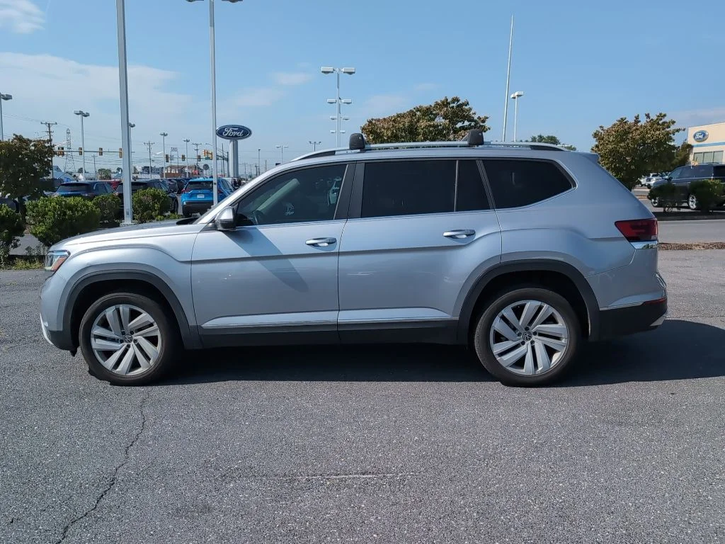 Certified Used 2021 Pyrite Silver Metallic Volkswagen SEL image 8