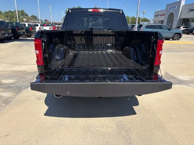 New 2027 Diamond Black Crystal Pearl-Coat Exterior Paint RAM Laramie image 11