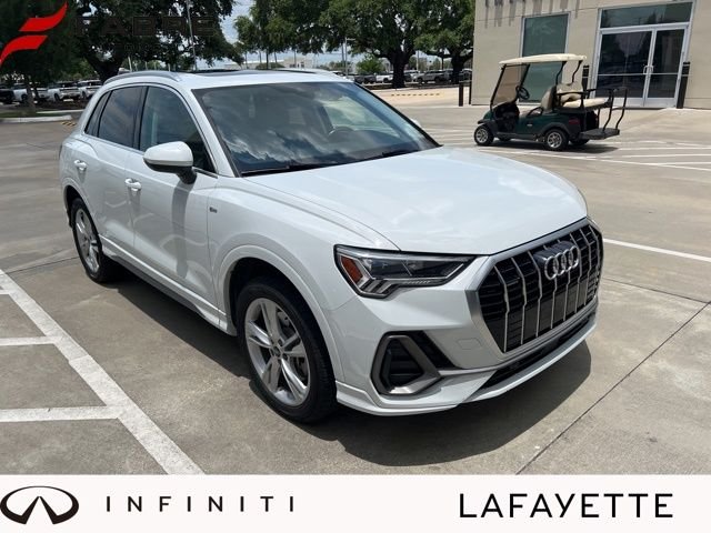 2022 Audi Q3 45 TFSI S Line Premium Plus quattro's photo