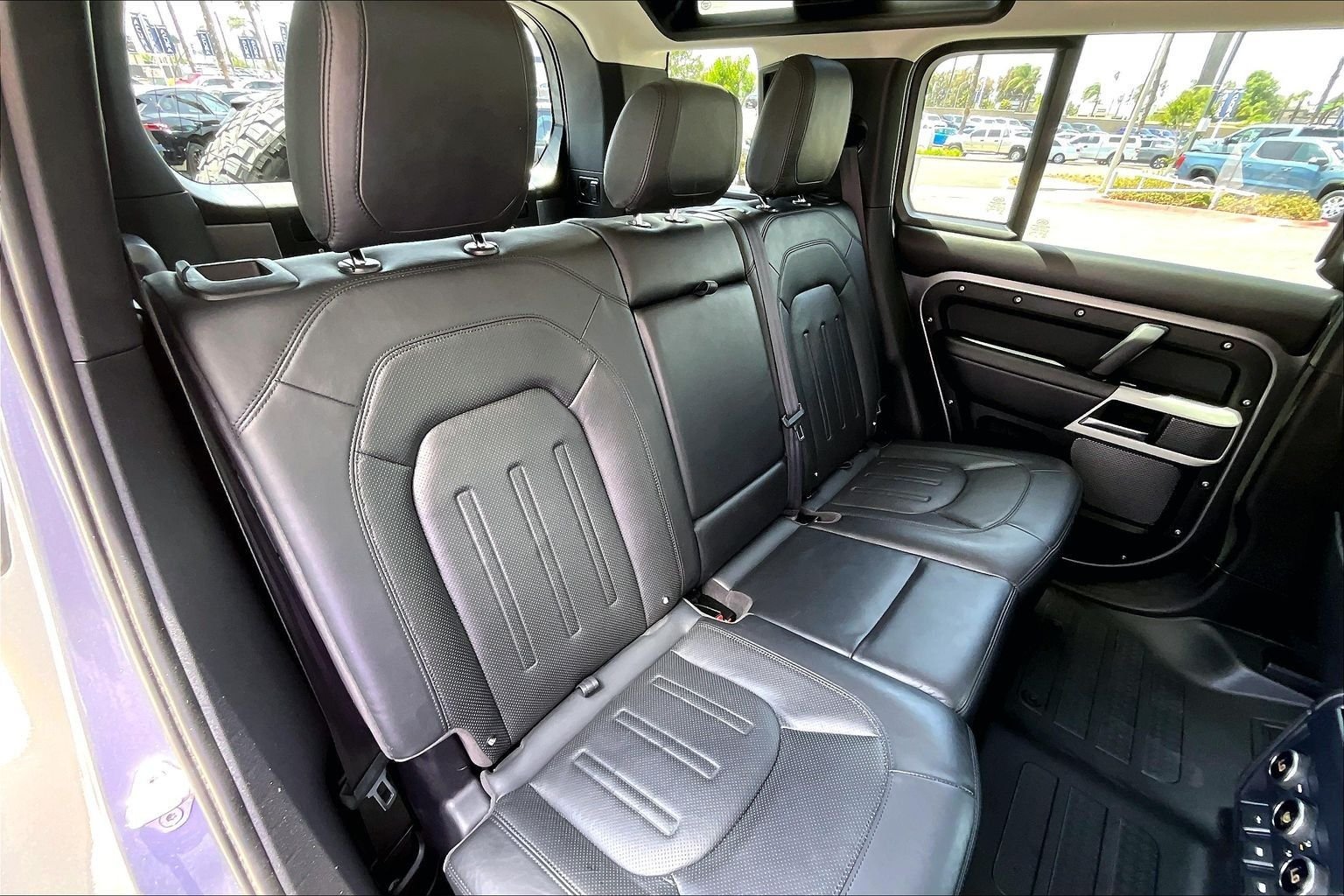 Used 2020 Gray Land Rover HSE image 27