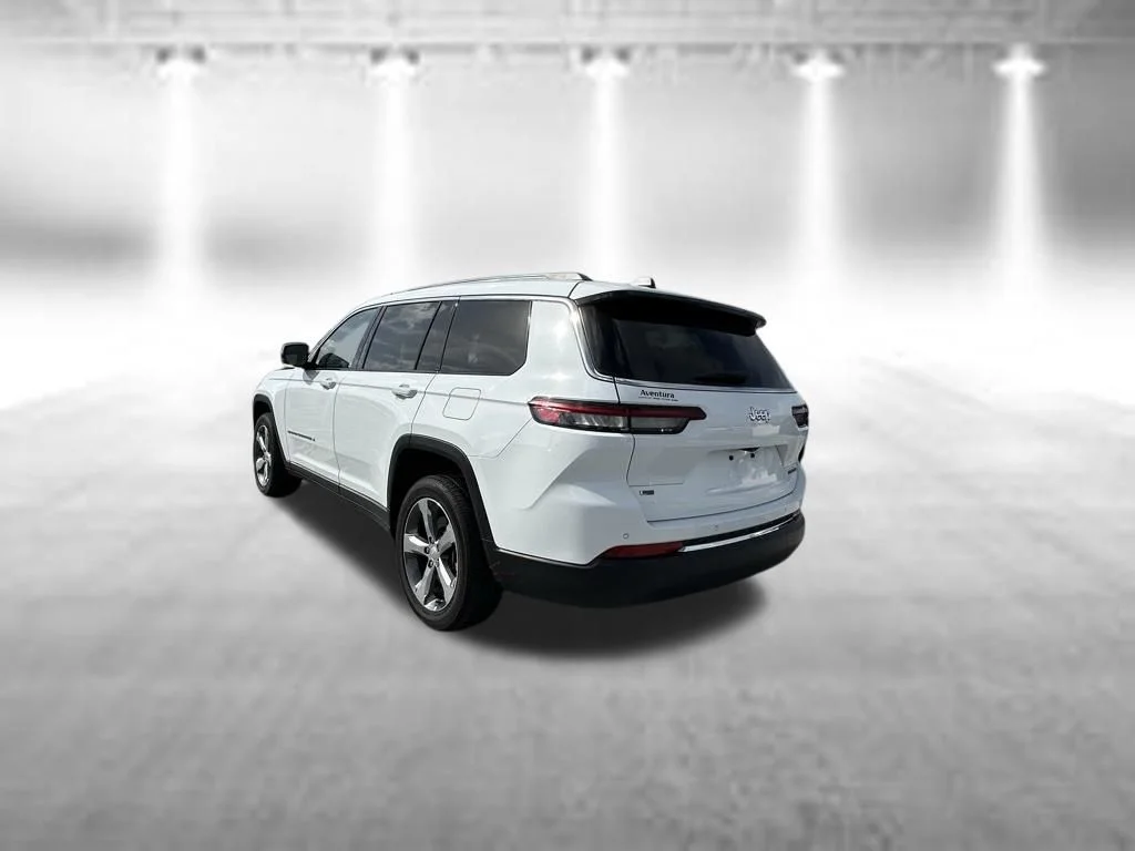 Certified Used 2022 White Jeep Limited image 5