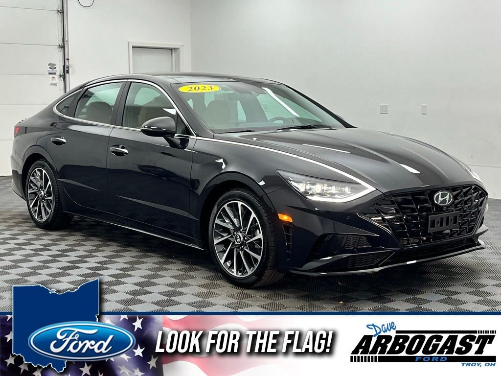 2023 Hyundai Sonata Limited's photo