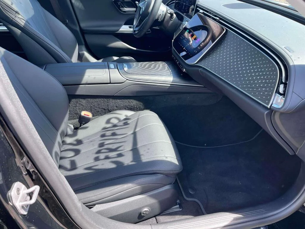 Used 2024 BLK/Black Mercedes-Benz E 350 image 23