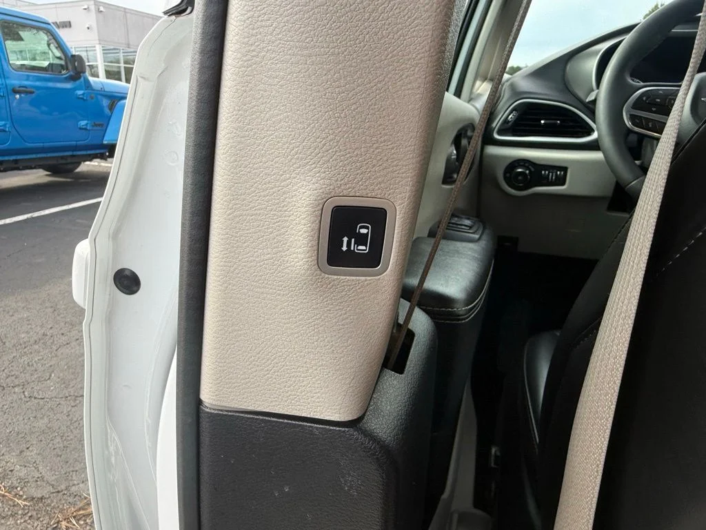 Certified Used 2023 White Chrysler Touring L image 35