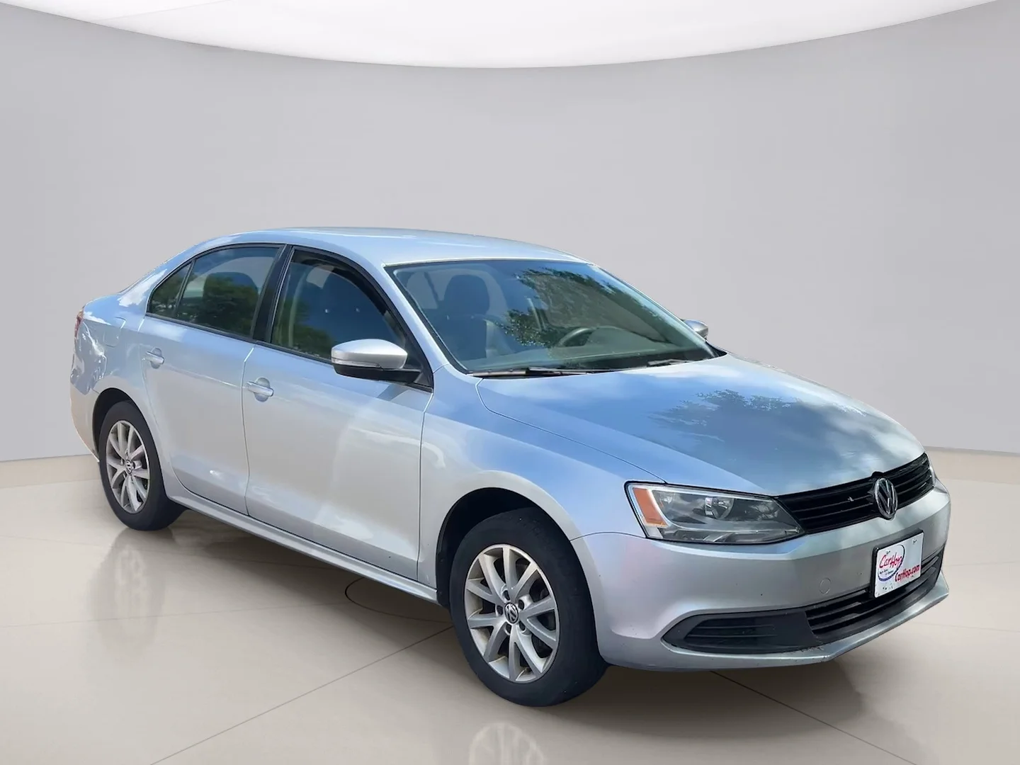 Used 2012 Silver Volkswagen SE image 7