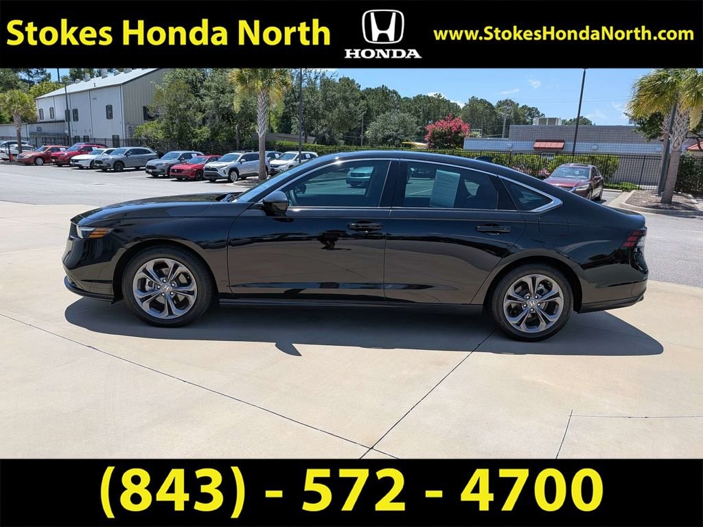 Used 2024  Honda EX image 10