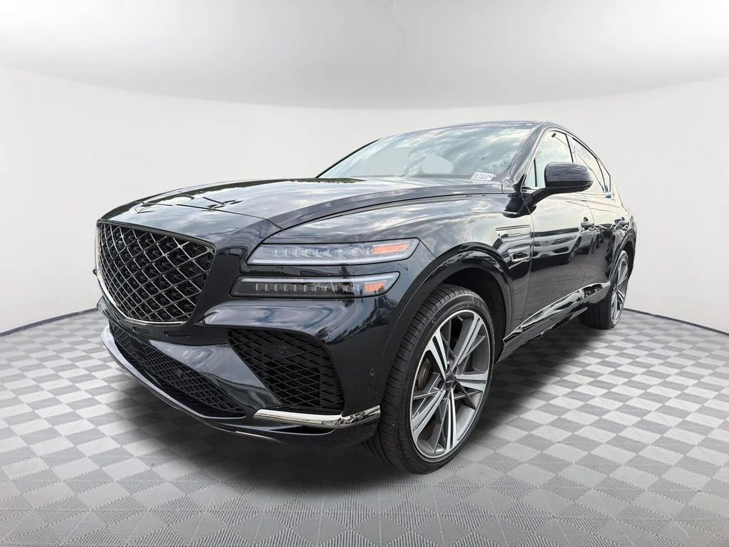 Used 2025 Black Genesis 3.5T e-SC image 1