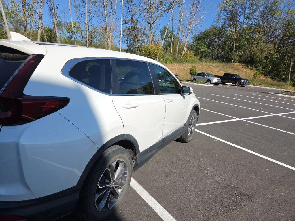 Used 2022 White Honda EX image 5