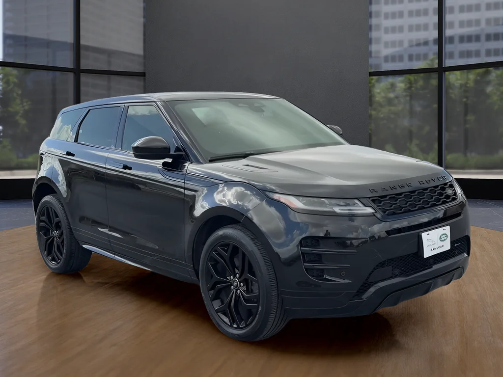 Used 2022 Black Land Rover Dynamic image 3