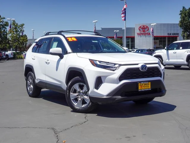2024 Toyota RAV4 Hybrid LE AWD's photo