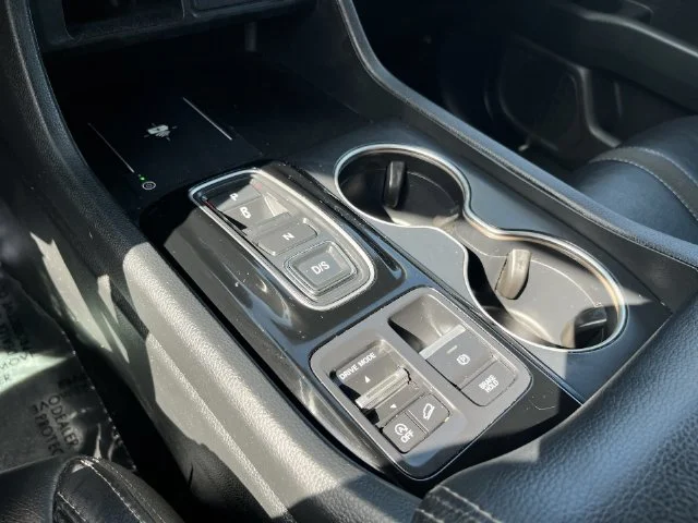 Used 2025  Honda Touring image 24