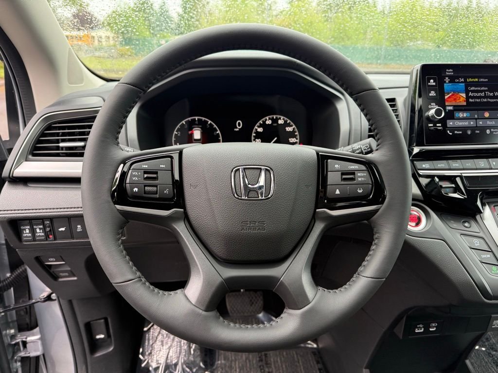Used 2026 Silver Metallic Honda EX-L image 8
