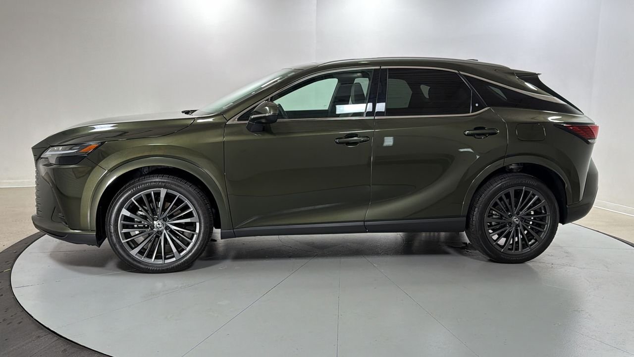 Used 2025 Green Lexus 350h Premium image 8