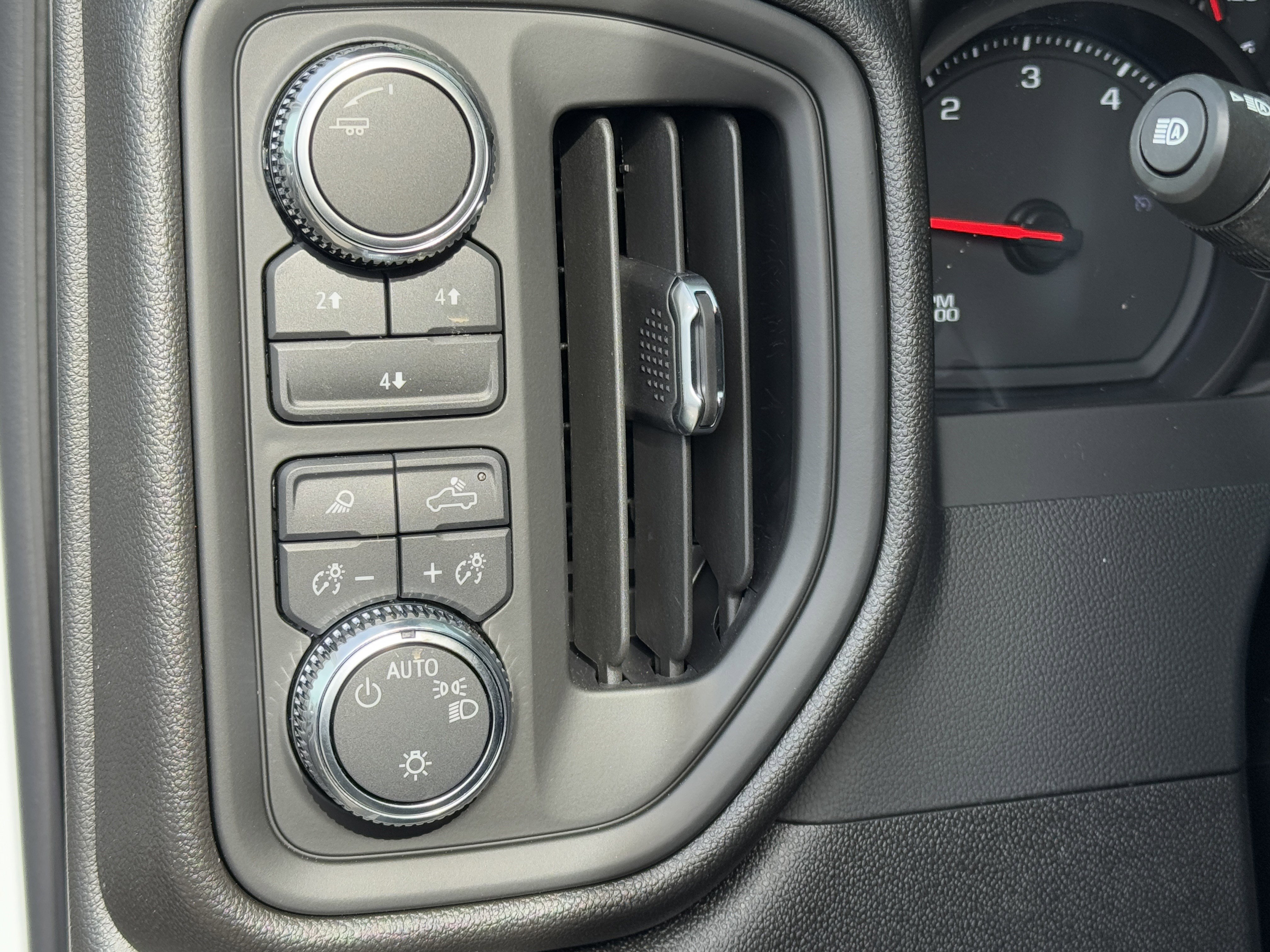 2026 GMC Sierra 2500HD Pro - Photo 36