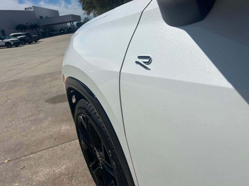 New 2026 White/off-white Volkswagen SE R-Line Black image 29