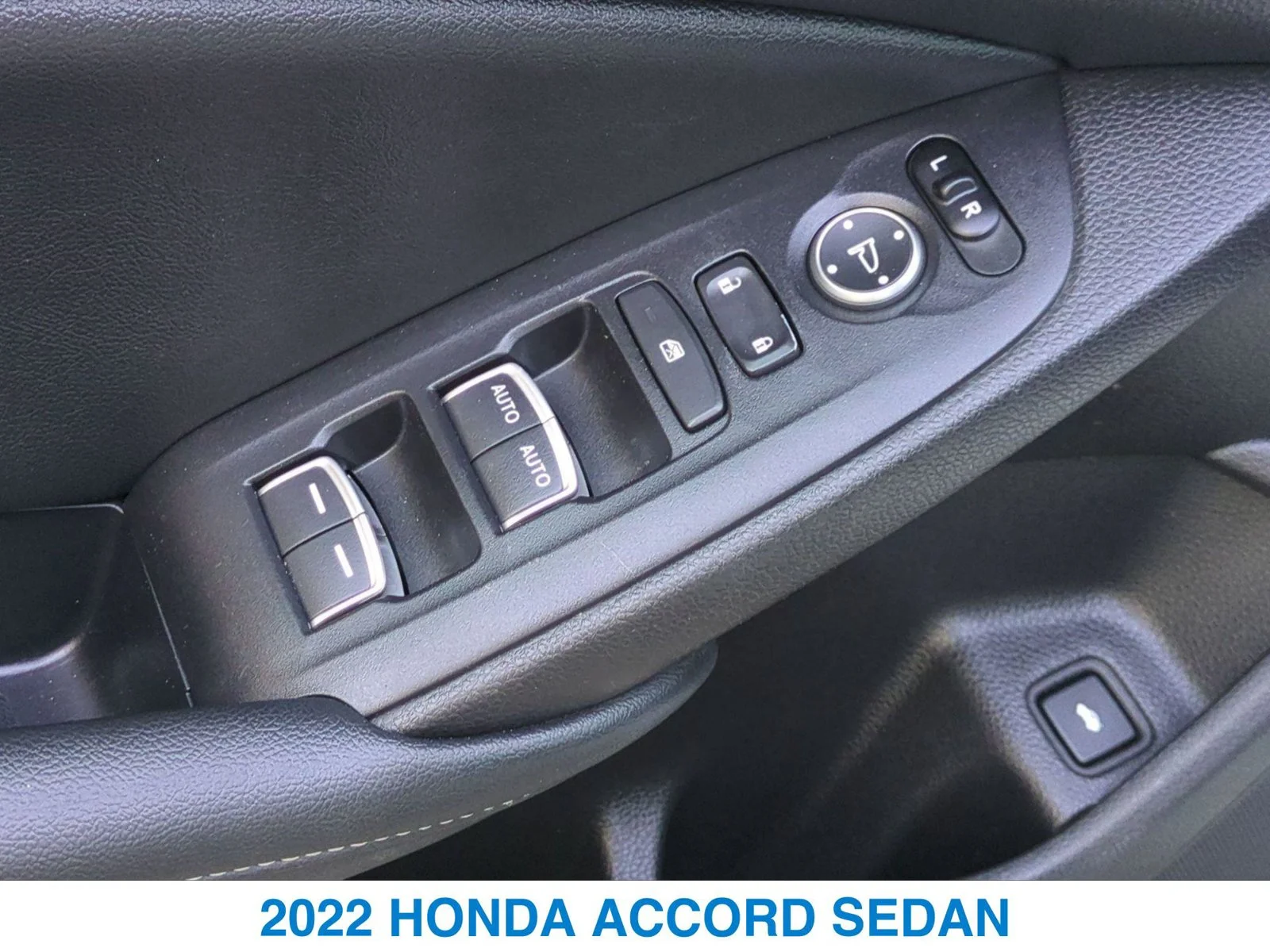 Certified Used 2022 White Honda Sport 2.0T image 13