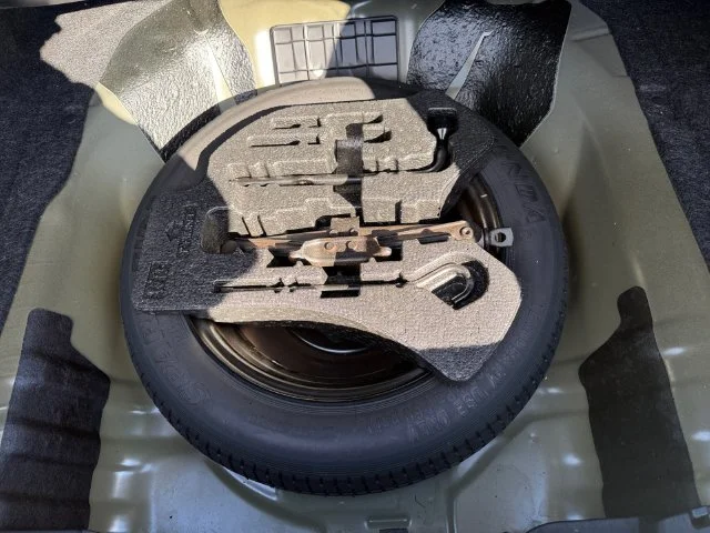 Used 2013 Black Honda LX image 34