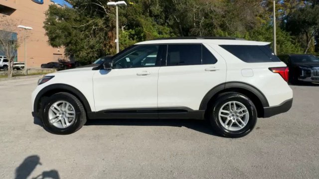 New 2026 Star White Metallic Tri-Coat Ford Active image 77