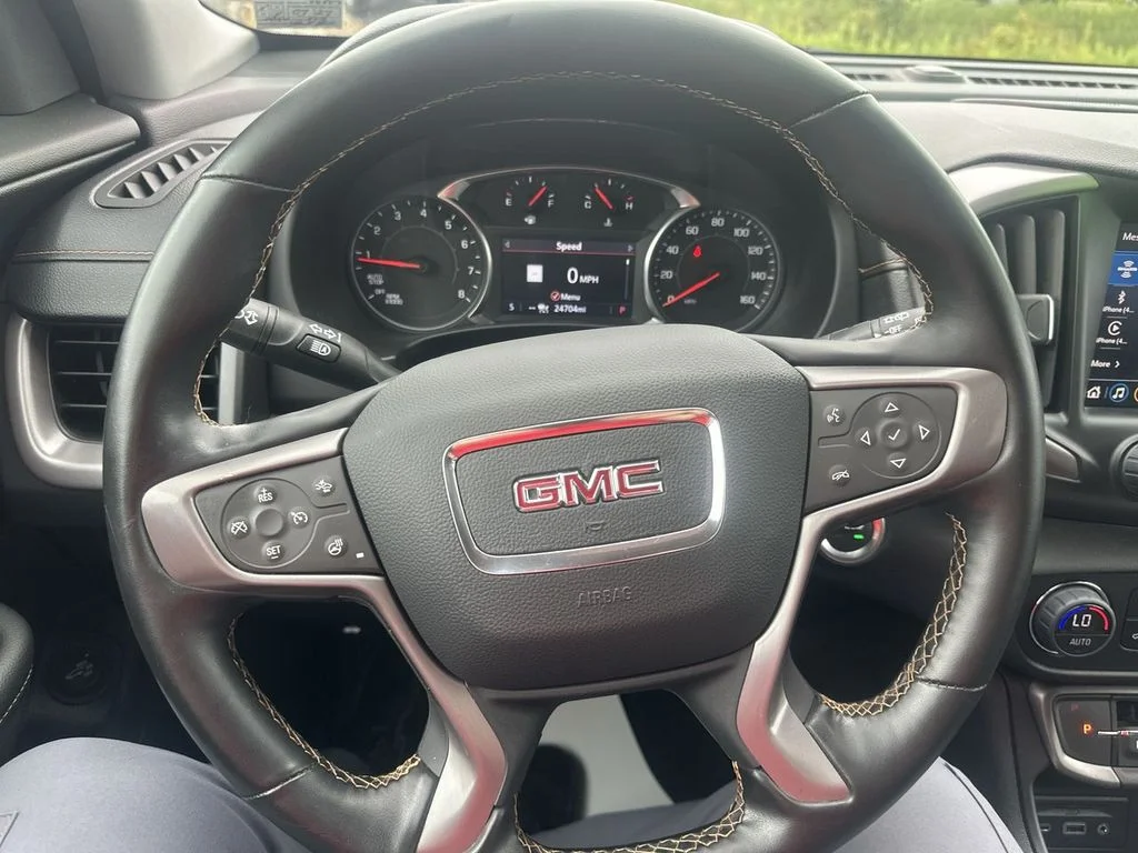 Used 2024 Blue GMC AT4 image 21