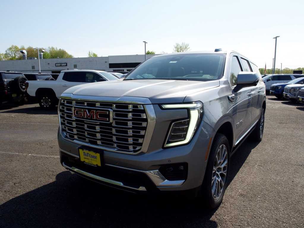 2026 GMC Yukon Denali AWD's photo