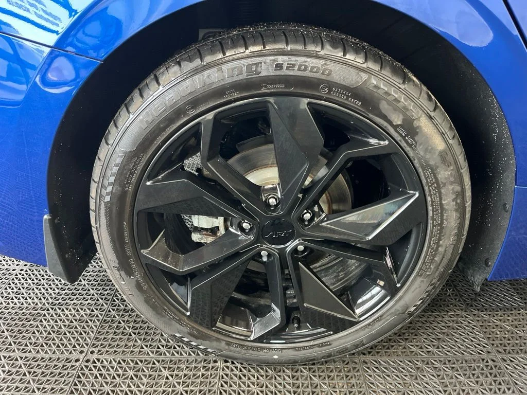 Used 2023 Blue Kia EX image 27