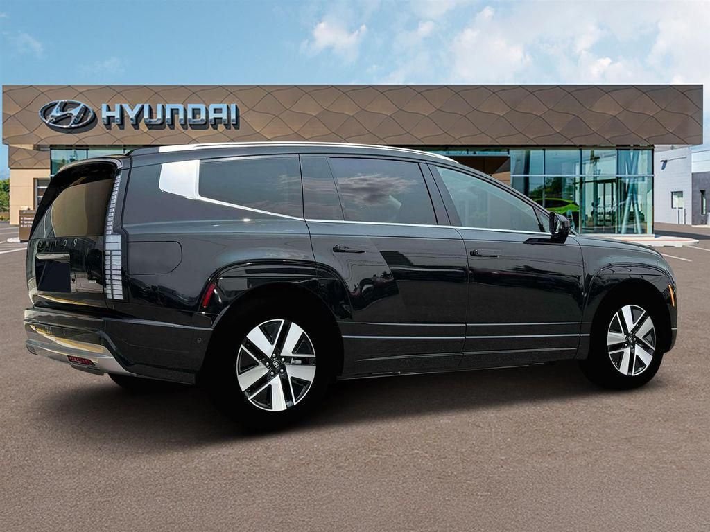 New 2026 Black Hyundai SEL image 8