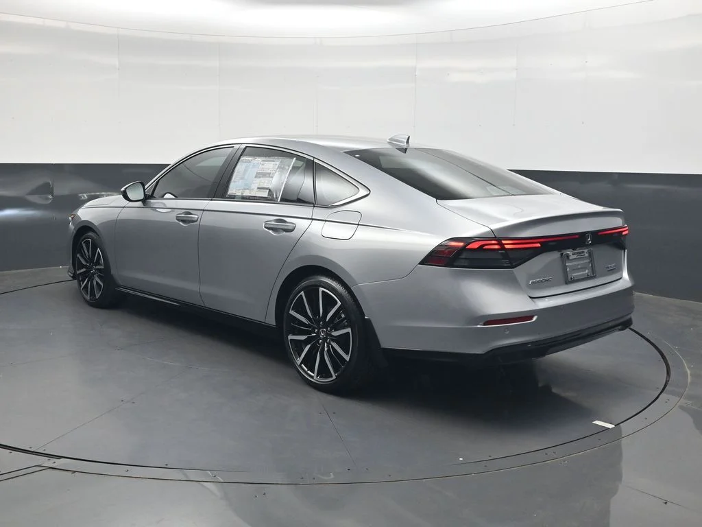 2026 Honda Accord Hybrid Touring - Photo 6