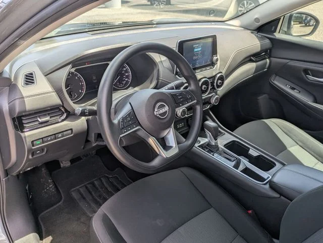 Used 2025 Gray Nissan SV image 27