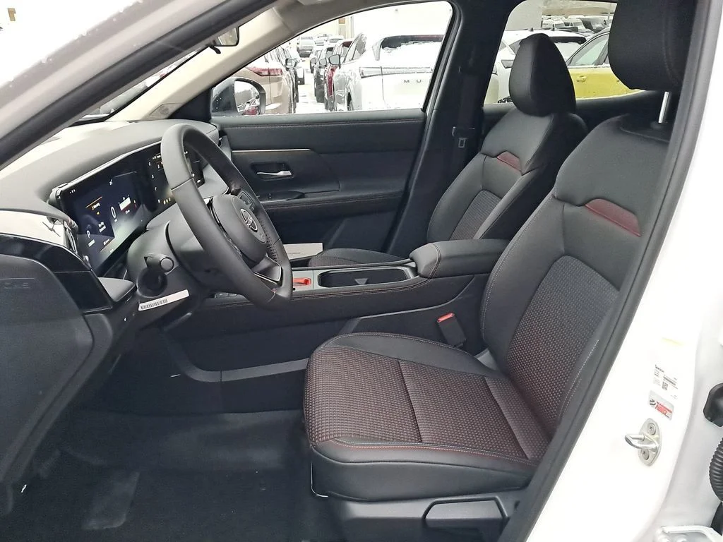 2026 Nissan KICKS SR AWD - Photo 19