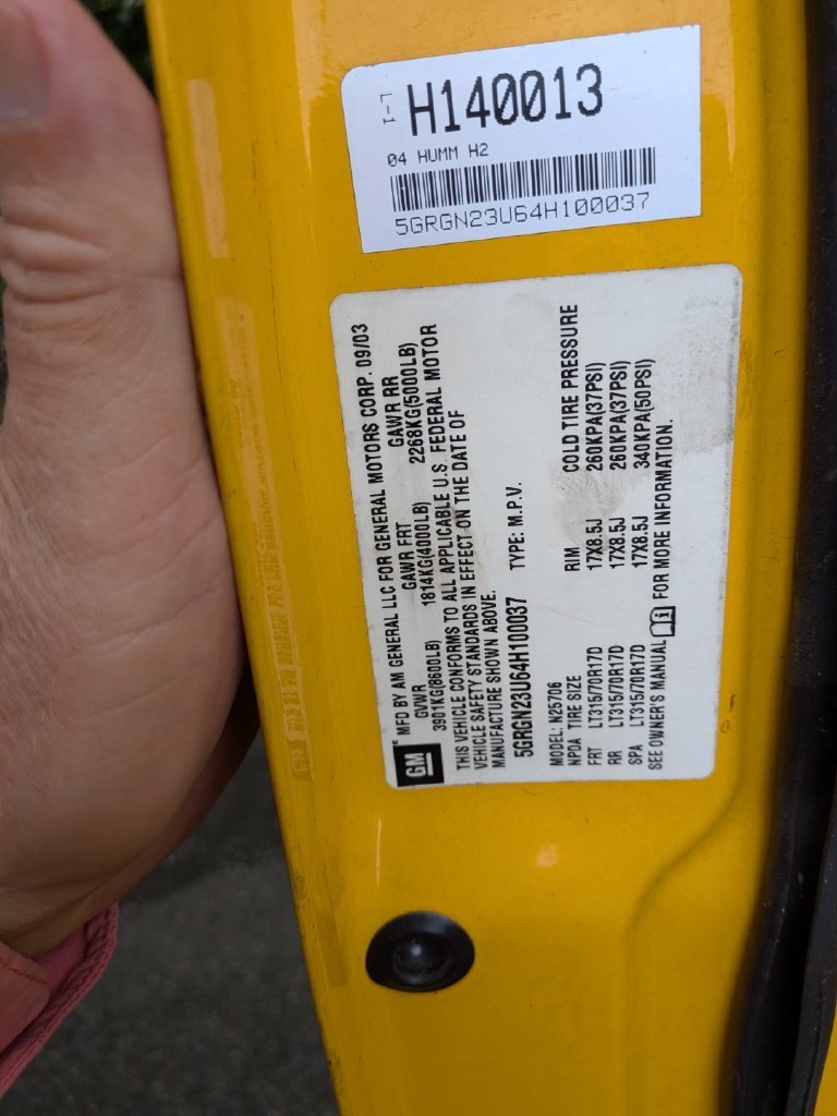 Used 2004 Yellow Hummer Base image 6