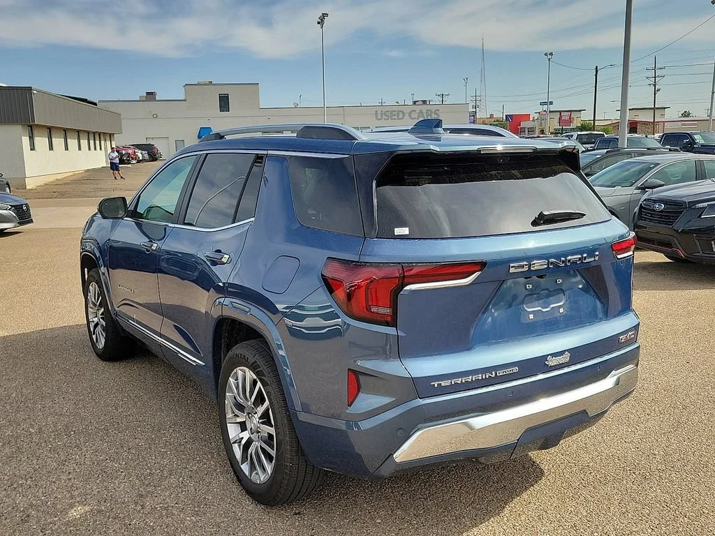 Used 2026 Downpour Metallic GMC Denali image 7