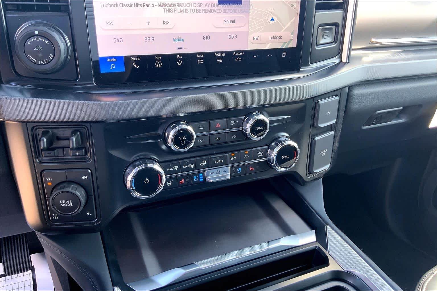 New 2026 Avalanche Ford F-250® Platinum® image 18