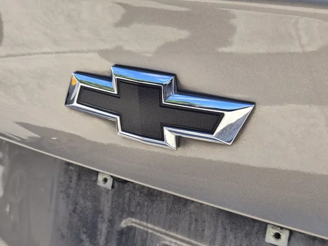Used 2022 Gray Chevrolet RS image 11