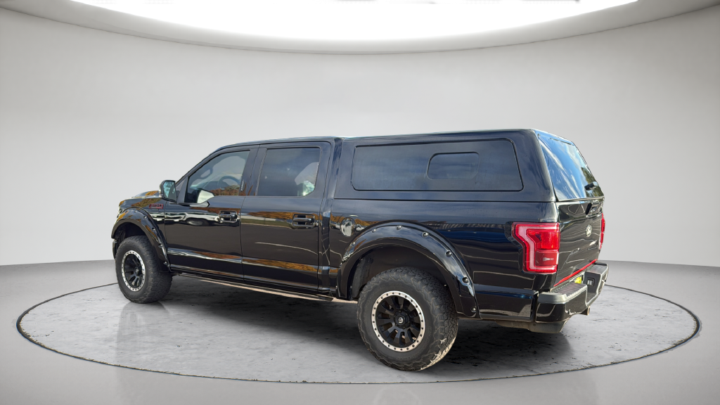 Used 2017 Shadow Black Ford Lariat image 10