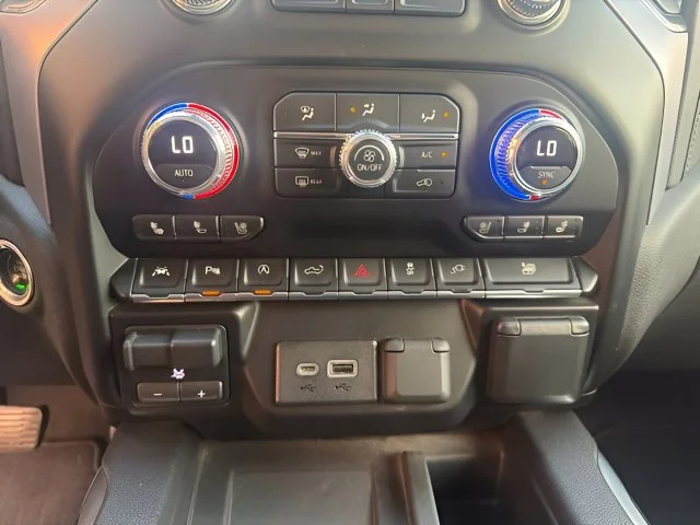 Used 2019 Red GMC SLT image 28