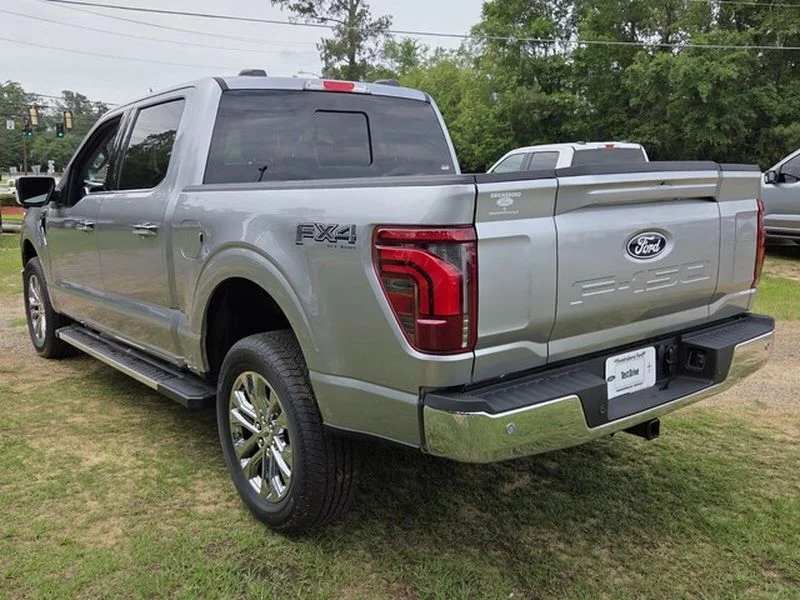 New 2026 Iconic Silver Metallic Ford Lariat® image 10
