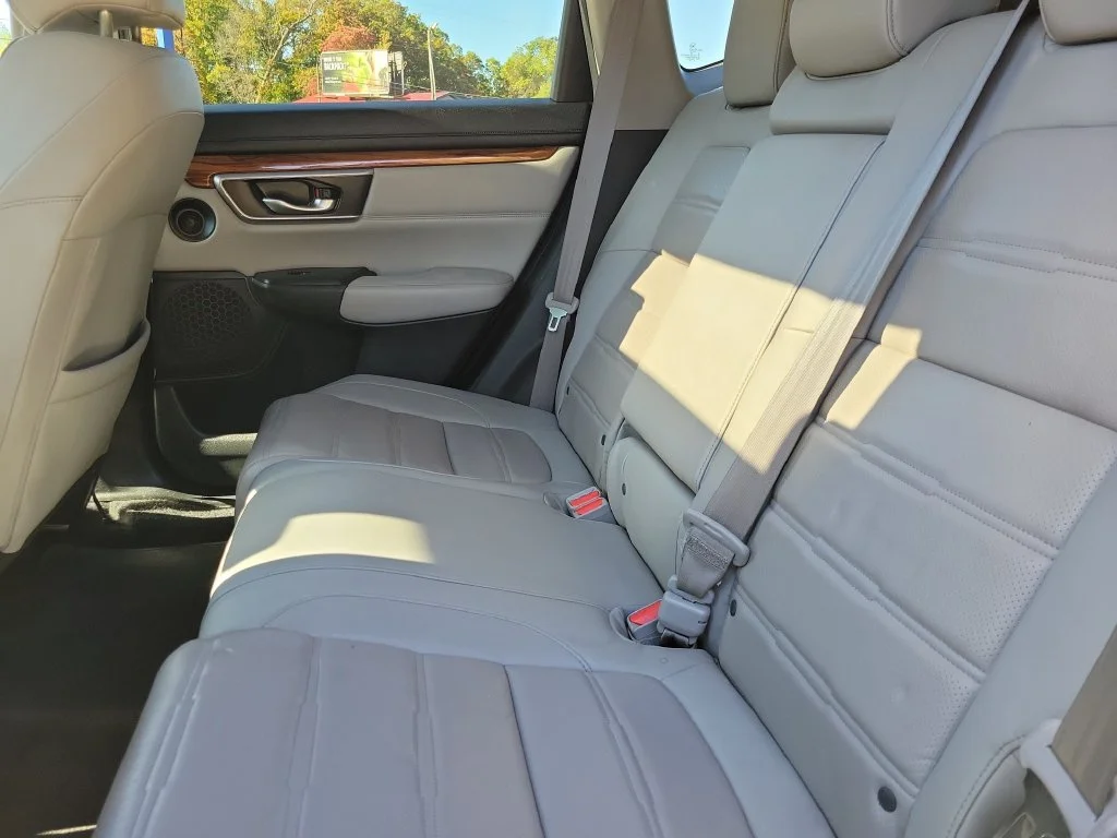 Used 2018 Black Honda EX-L image 10