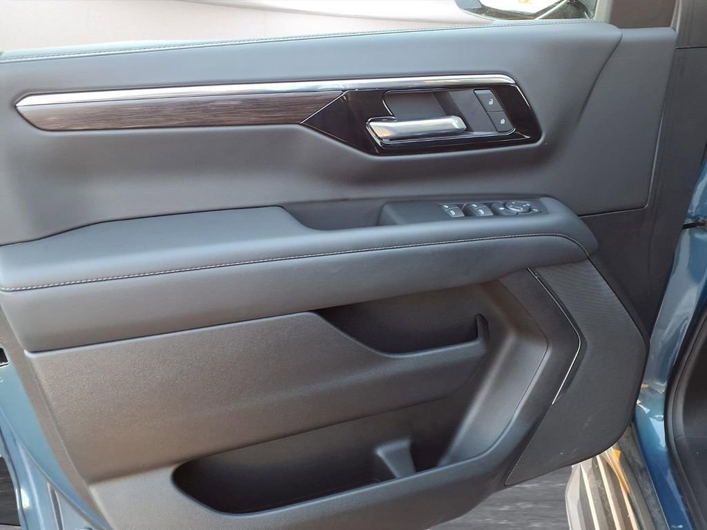 New 2025 Lakeshore Blue Metallic Chevrolet LS image 10