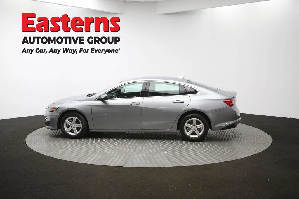 Used 2023 Gray Chevrolet LT image 59