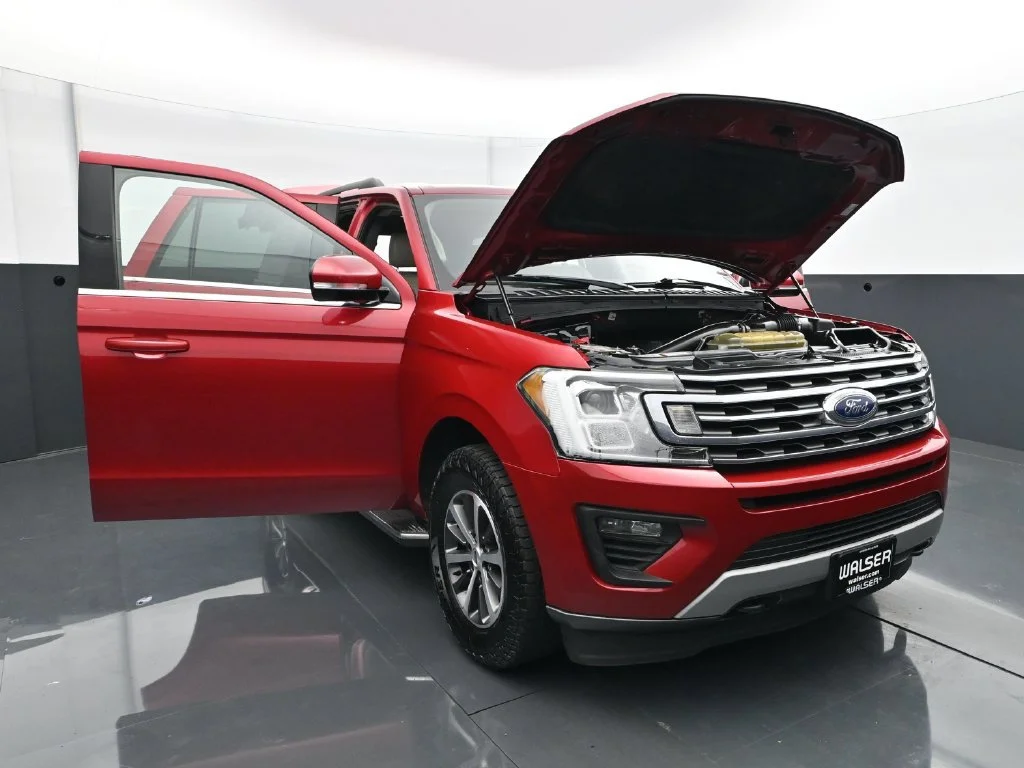 Used 2020 Red Metallic Ford XLT image 37