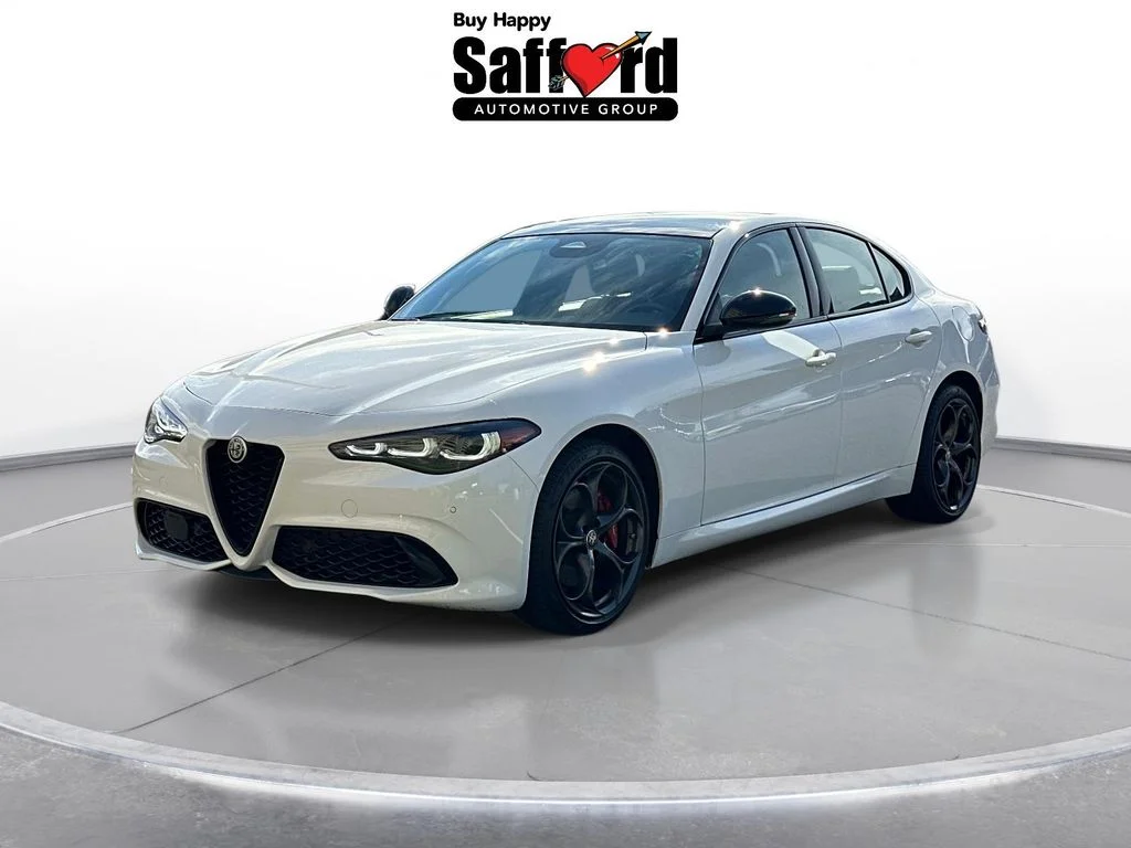 2025 Alfa Romeo Giulia Tributo Italiano AWD's photo