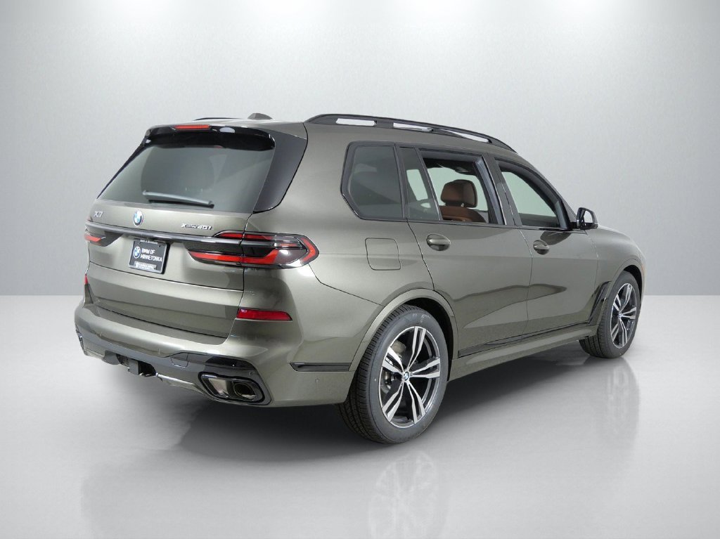 New 2027 Manhattan Green Metallic BMW xDrive40i image 9
