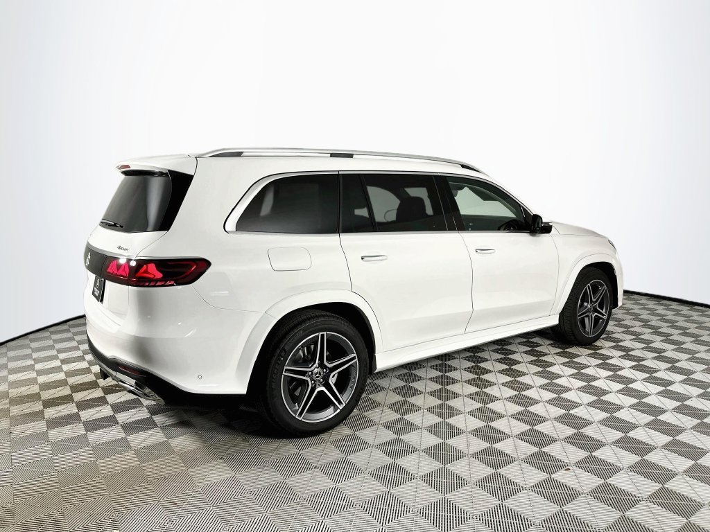 New 2027 Polar White Mercedes-Benz GLS 450 image 7