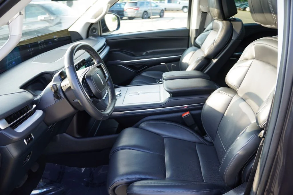 Used 2025 Starlight Gray Premium Colorant Lincoln Reserve image 16
